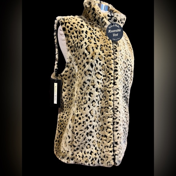 NWT Kristen Blake reversible faux fur animal print vest - Picture 3 of 11